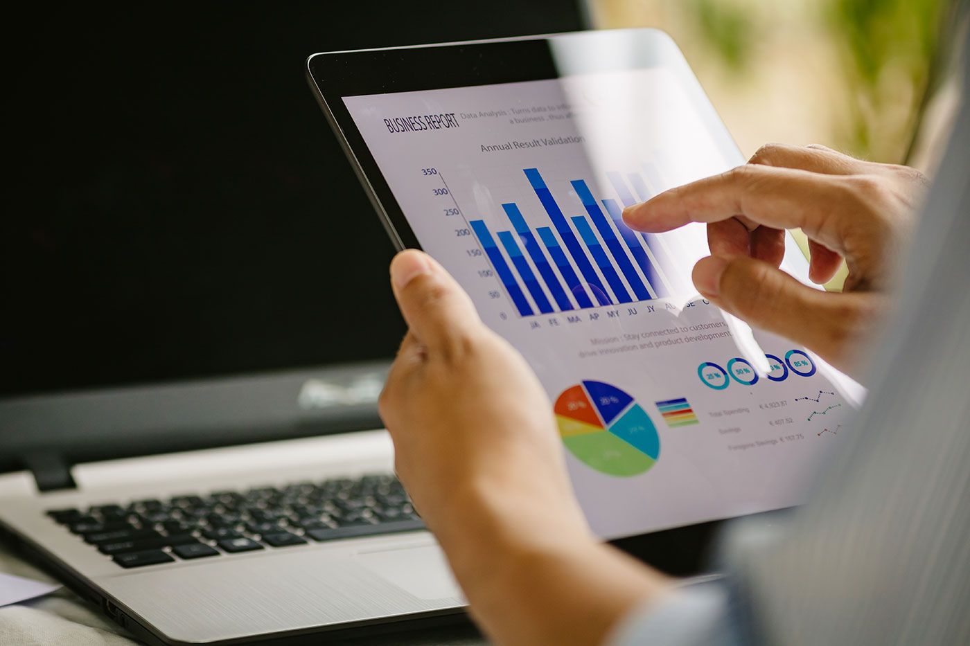 An analysis of the executive market: trends and challenges